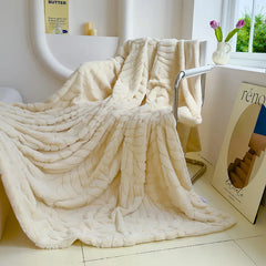 Cyflymder  Solid Banana Leaf Jacquard plush blankets Double Layered Thick Faux Rabbit Fur Bedspread Multi-Functional Office Nap Blanket