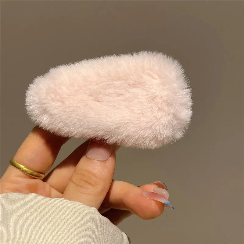 Cyflymder Winter Plush Cute Hair Clip Grasping Lamb Children's Broken Hair Pin Clip Headwear Hair Accessories for Girls  Korean Style