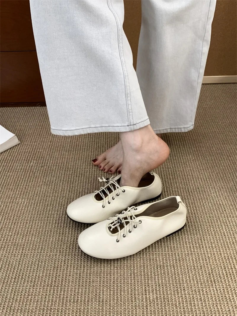 Cyflymder  Retro Lace Soft Leather Women Flats Cozy Round Toe Ballet Style Outdoor Walking Casual Shoes Ladies Fashion Brand Designer Pumps