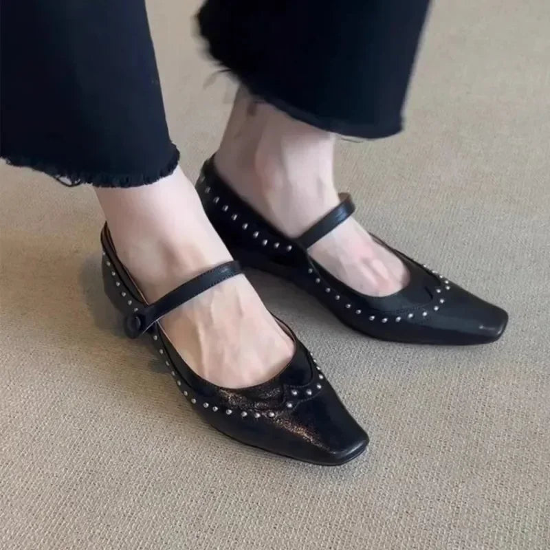 Cyflymder  Low Heels Shoes Woman Flats Shallow Mouth Rivets Studs Female Moccasin Dress Retro Genuine Leather Rubber   Janes
