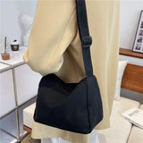 Cyflymder Large-capacity Shoulder Bag New Women's Fashion Simple Commuter Messenger Tote Bag Black Purses and Handbags