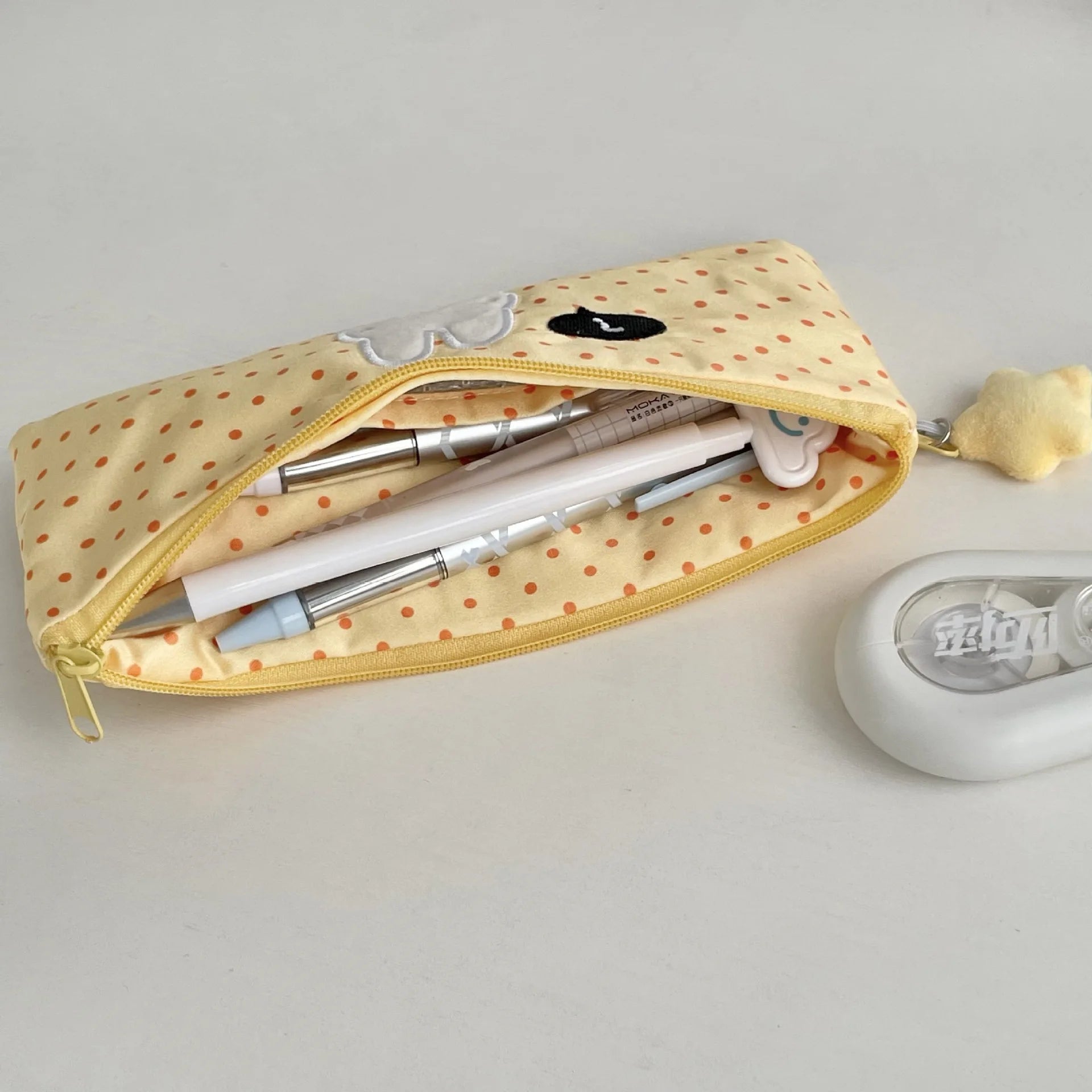 Cyflymder  1 Piece Beige Yellow Pencil Case for Kids Girl Casual Korean Fashion Polk Dot Stationery Ita Badge Clip Storage Bag Pencil Pouch