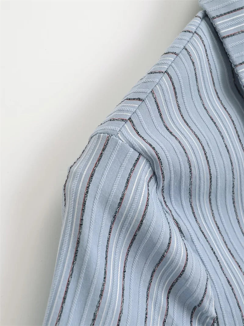 Cyflymder  College Sle Striped Long Sve Age-Defng irt Bell Sve Girl Student Feeling Fre ad irt Street
