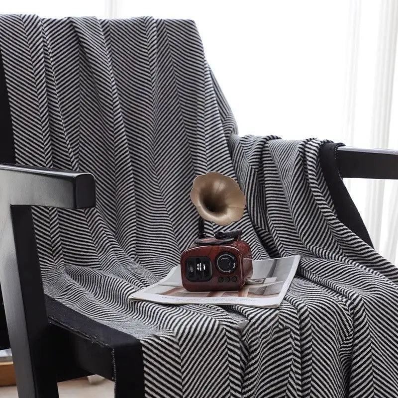 Cyflymder  European Knitted Summer Nap Air Conditioning Blanket Simple Bed End Towel for Hotels and Homestays Cozy Office Home Sofa Cover