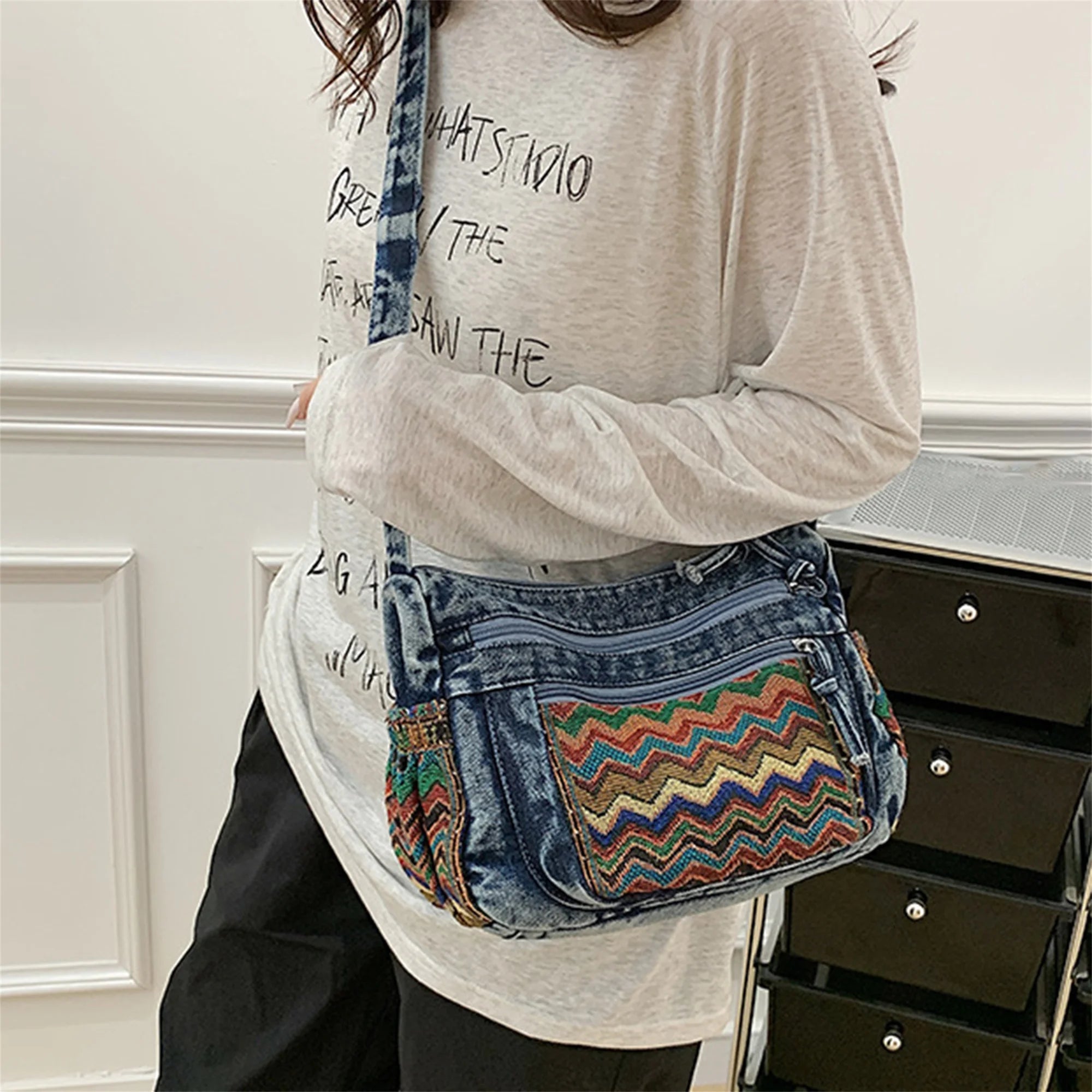 Cyflymder  Stylish Ethnic Print Tote Bag with Adjustable Strap for Women Casual Shoulder Handbag with Unique Pattern for Girls