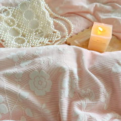 Cyflymder  Pink Princess Lace Ruffles Flowers Carved Velvet Warm 4Pcs Bedding Set Duvet Cover Bed Sheet/Fitted Sheet/Bed Skirt Pillowcases
