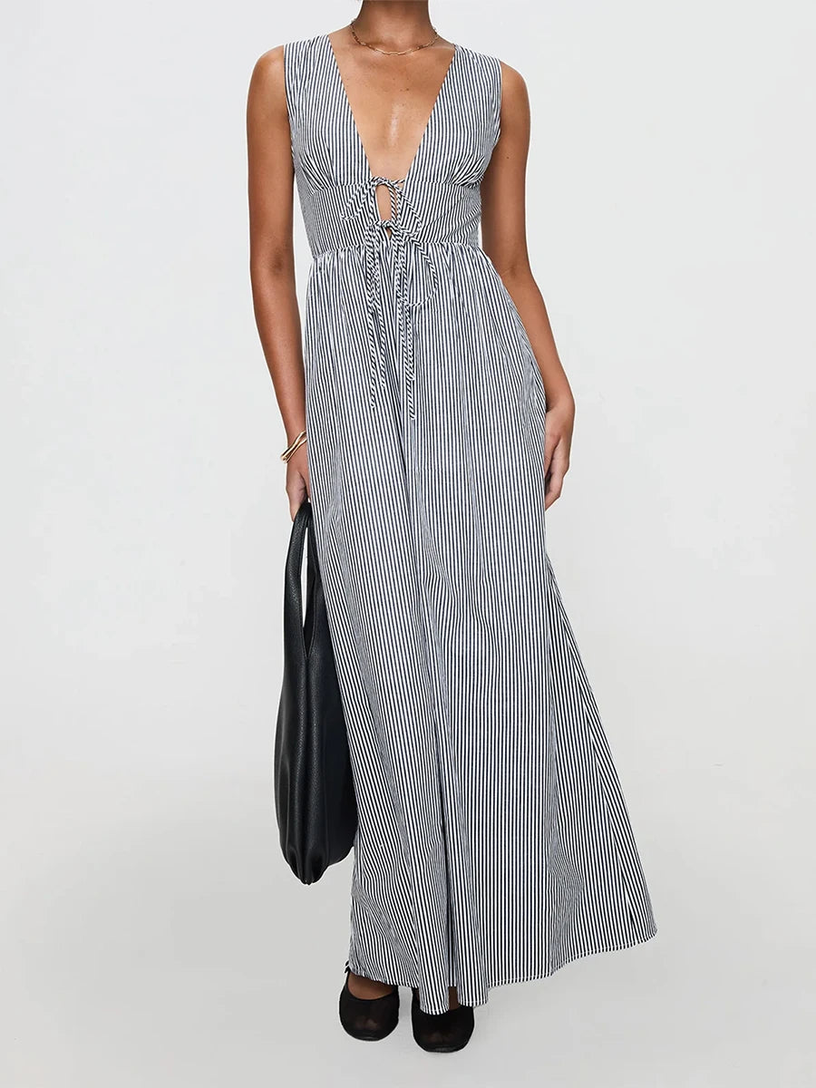 Cyflymder  Elegant Floral Print Sleeveless Maxi Dress with V-Neckline and Tie Waist Detail for Summer Wedding Party or Vacation Beachwear