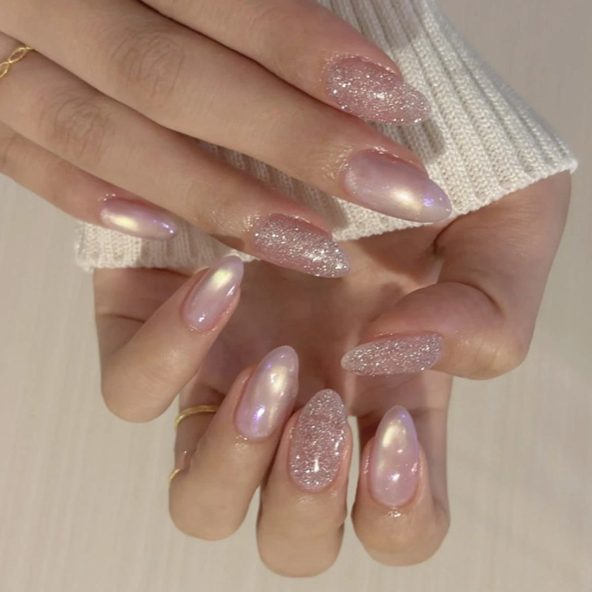 Cyflymder  24Pcs Short Almond Press on False Nails Frrench Nude Pink Shiny Cat-eye Minimalist Nail Tips Fashion Finished Manicure for Women