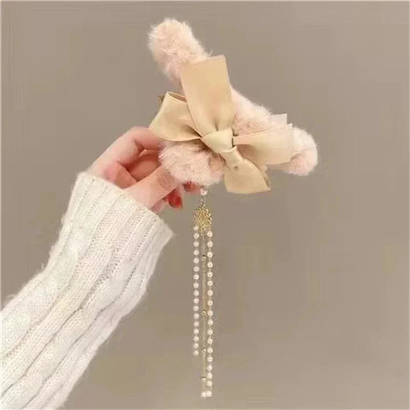 Cyflymder cute winter outfits New Fashion Bow Tassel Pendant Hair Clips Korea Ponytail Plush Shark Claw Girls Fall and Winter Gift Hair Accessories