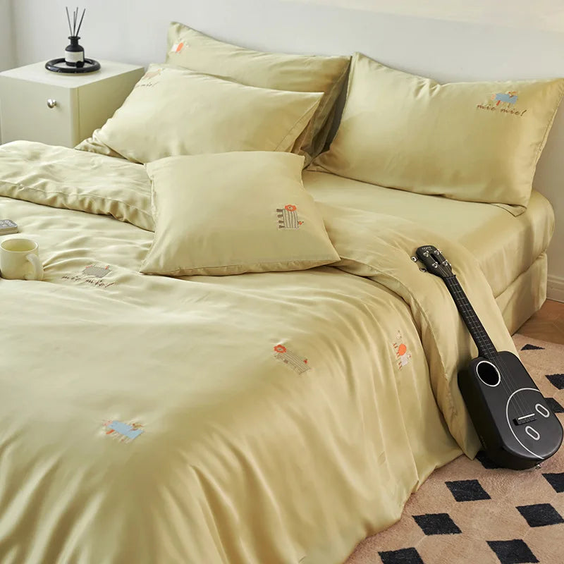 Cyflymder  High-End 100% Tencel Skin-Friendly Bedding Sets Luxury Embroidery Cooling Comforter Set Smooth Ultra Soft Bed Linens for Summer