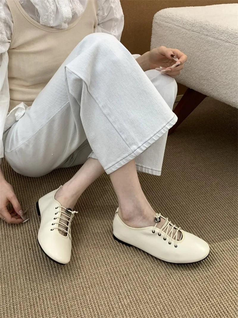 Cyflymder  Retro Lace Soft Leather Women Flats Cozy Round Toe Ballet Style Outdoor Walking Casual Shoes Ladies Fashion Brand Designer Pumps