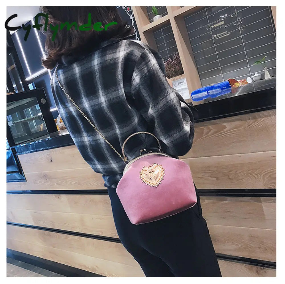 Cyflymder Female Velvet Pearl Handbag Vintage Velour Heart Design Evening Bag Wedding Christmas