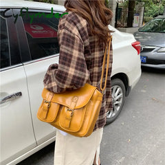 Cyflymder Vintage Women Messenger Bag Large Capacity Oil Wax Leather Female Shoulder Ladies