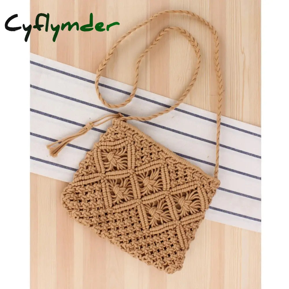 Cyflymder Women’s Bohemian Style Straw Woven Day Clutches Bags Fashionable Simple Tassel Causal