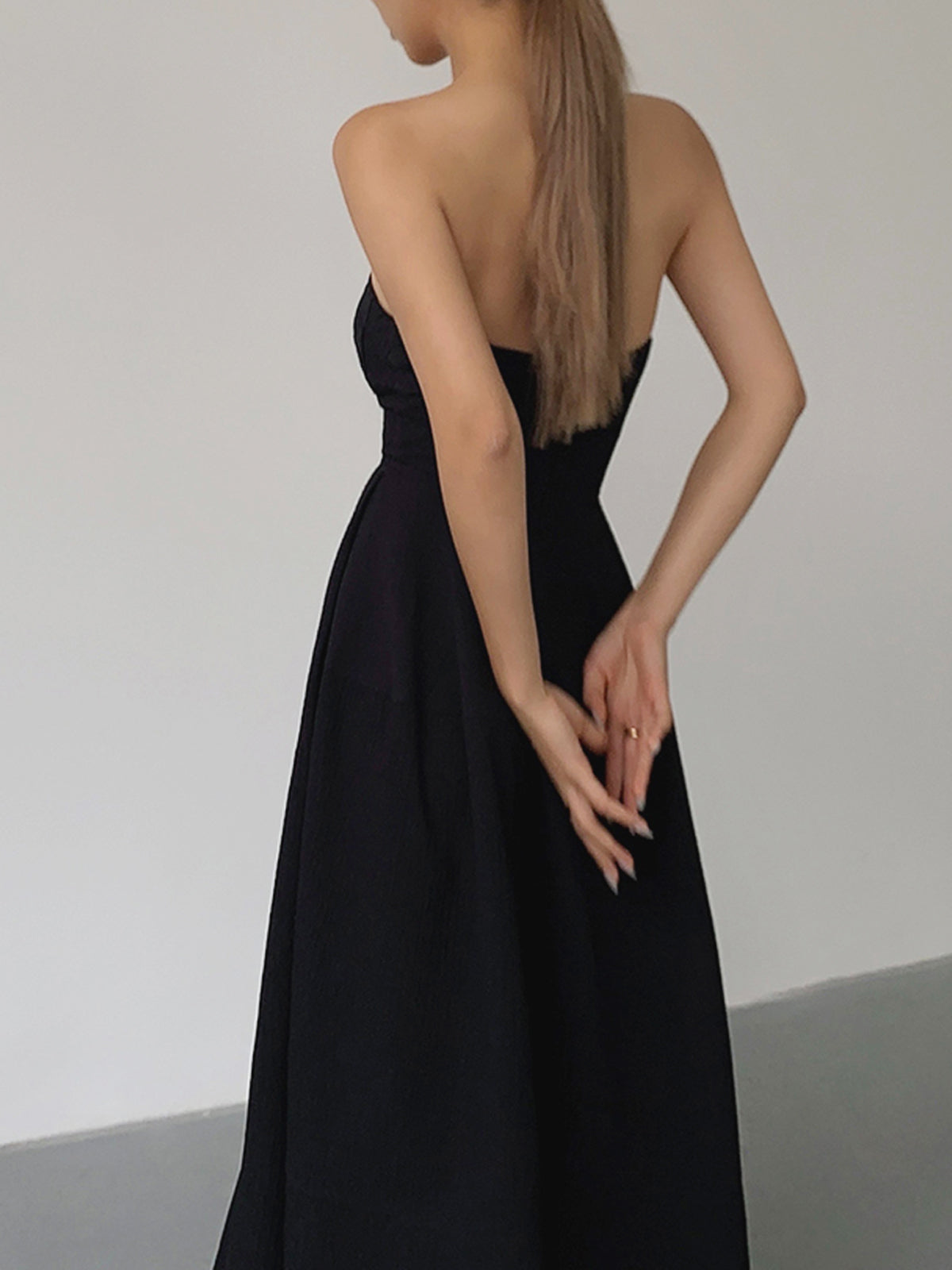 Cyflymder - Contour Piping Strapless Tank Long Dress
