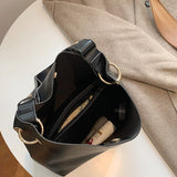 Cyflymder Fashion Wide Strap Buckets Bag for Women Designer Handbags Luxury Soft Pu Leather Crossbody Messenger Bag Simply Large Tote