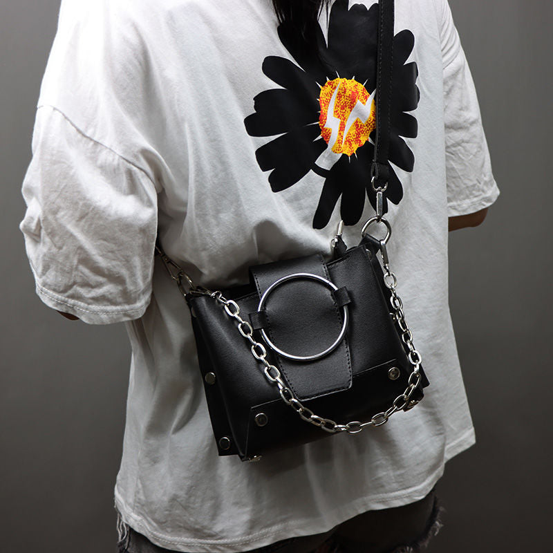 Cyflymder Gothic Messenger Bag Autumn Babes Moto Biker Handbags for Women PU Leather Chain All-match High Street Shoulder Bag