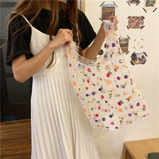 Fancy Spring Summer Newest Trendy Little Daisies Organza Tote Embroidered Handbags For Women Fresh Sweet Shopping bag Hot